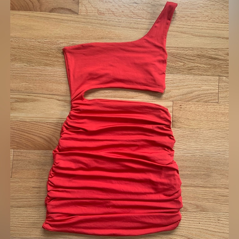 RED CUTOUT BODYCON-ONE SHOULDER DRESS